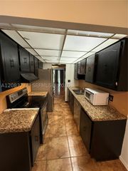 1809 NW 58th Ave 18, Lauderhill, FL 33313