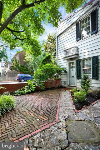 635 S FRONT ST, Harrisburg, PA 17104
