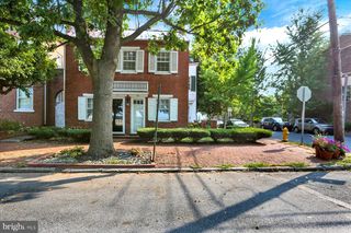 635 S FRONT ST, Harrisburg, PA 17104