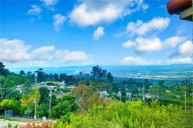 11 Avenida De Magnolia, Rancho Palos Verdes, CA 90275