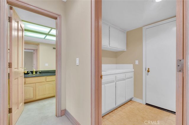 11 Avenida De Magnolia, Rancho Palos Verdes, CA 90275