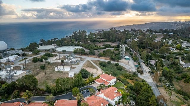 11 Avenida De Magnolia, Rancho Palos Verdes, CA 90275