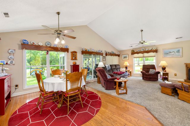 800 Bentwood Circle, Manning, SC 29102