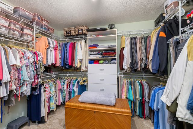 800 Bentwood Circle, Manning, SC 29102