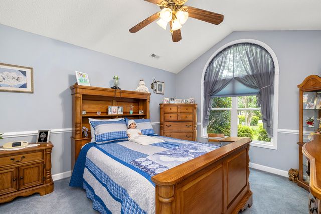 800 Bentwood Circle, Manning, SC 29102