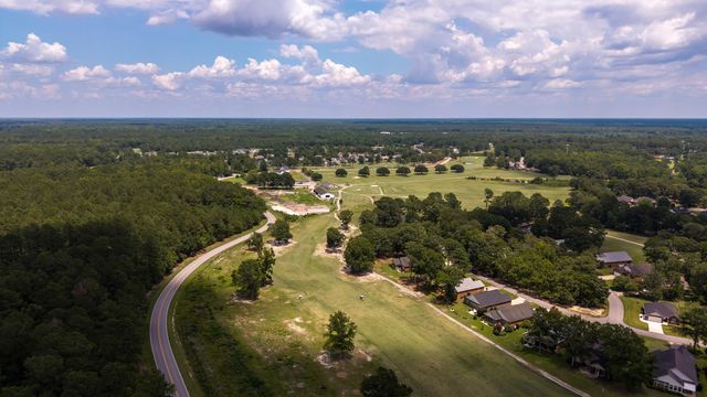 800 Bentwood Circle, Manning, SC 29102