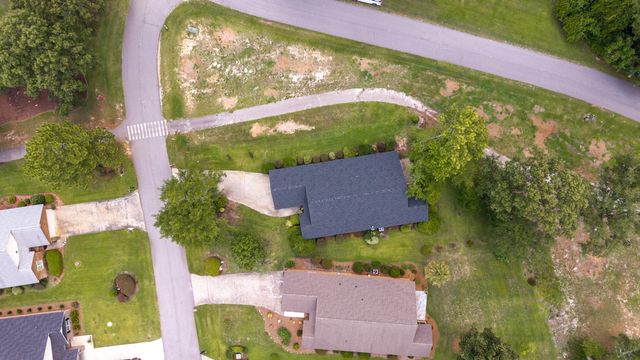 800 Bentwood Circle, Manning, SC 29102