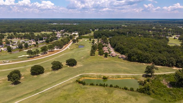 800 Bentwood Circle, Manning, SC 29102