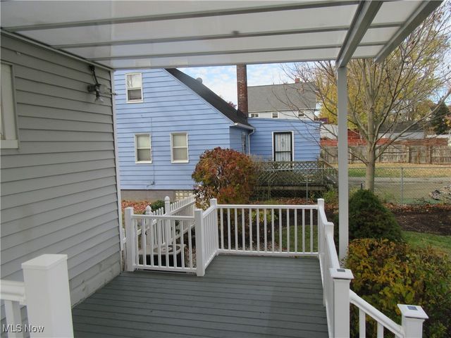 1702 Treadway Avenue, Cleveland, OH 44109