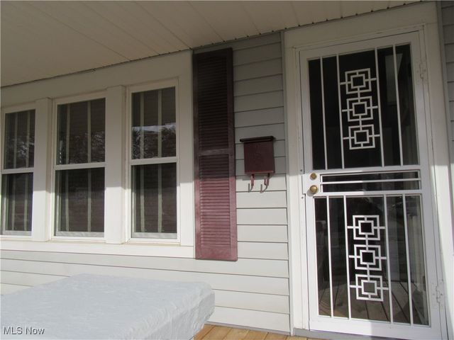 1702 Treadway Avenue, Cleveland, OH 44109