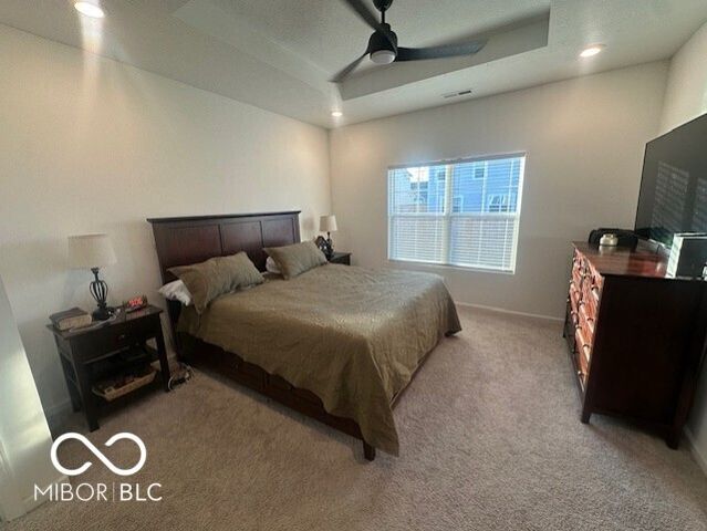 6569 W Sailboat Drive, Greenfield, IN 46140