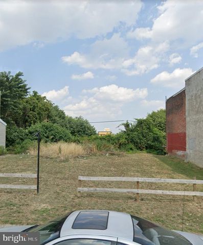 817-827 W CUMBERLAND ST, Philadelphia, PA 19133