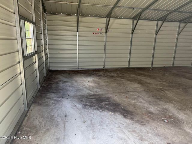 357 N Highway 172, Hubert, NC 28539