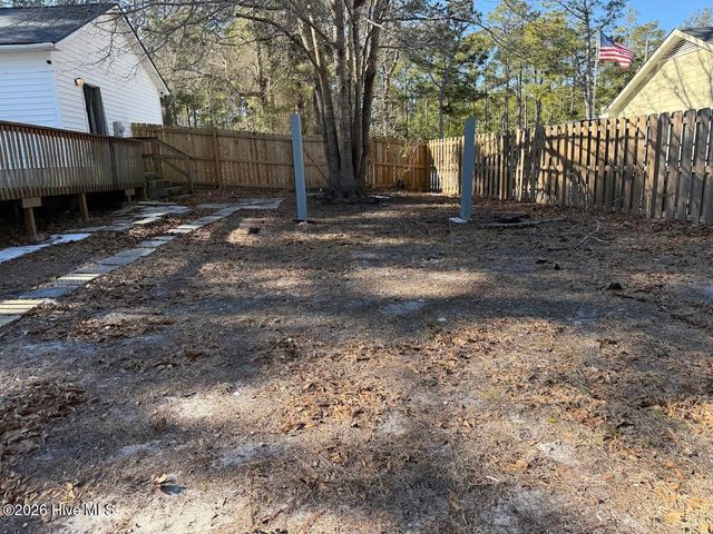 357 N Highway 172, Hubert, NC 28539