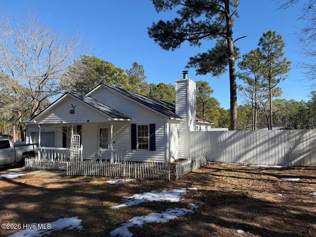 357 N Highway 172, Hubert, NC 28539