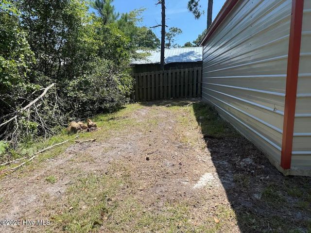 357 N Highway 172, Hubert, NC 28539