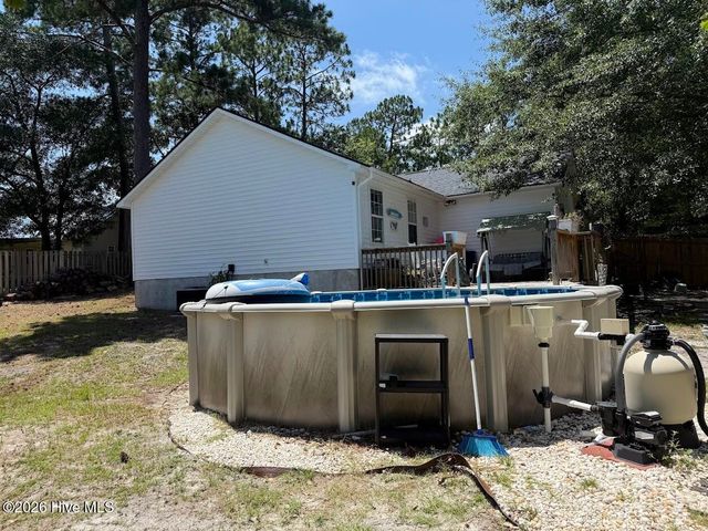 357 N Highway 172, Hubert, NC 28539