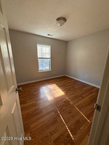 357 N Highway 172, Hubert, NC 28539