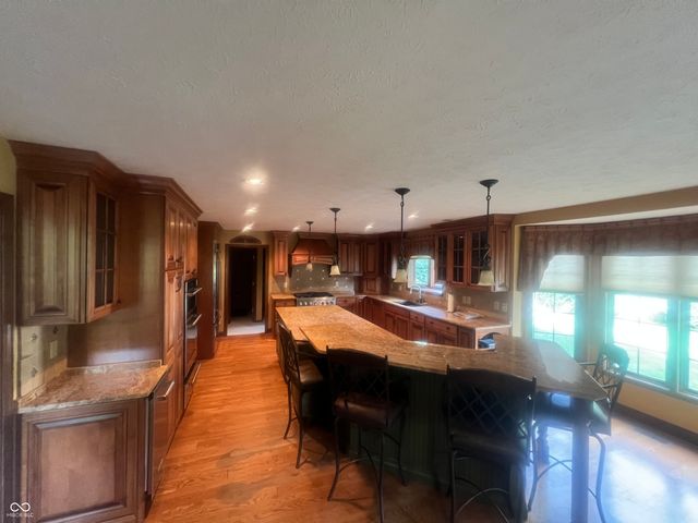 1983 Woodbine Court, Carmel, IN 46033