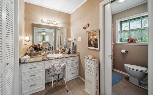 7223 FM 2494, Athens, TX 75751