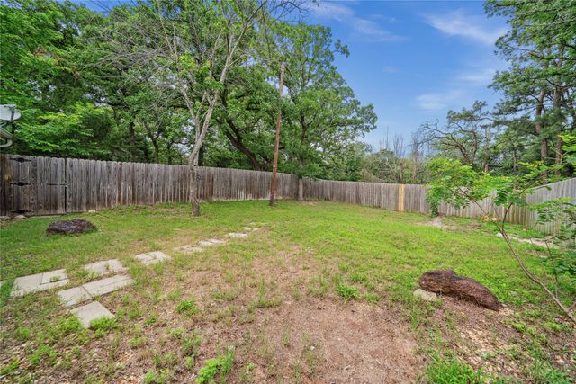 7223 FM 2494, Athens, TX 75751