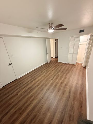 3933 Inwood Road 1023, Dallas, TX 75209