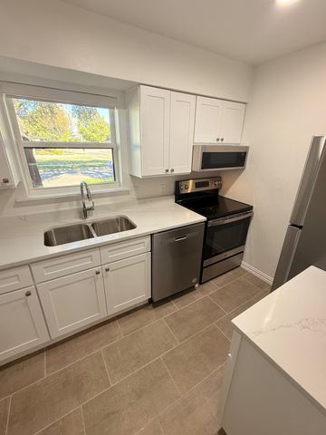 3933 Inwood Road 1023, Dallas, TX 75209