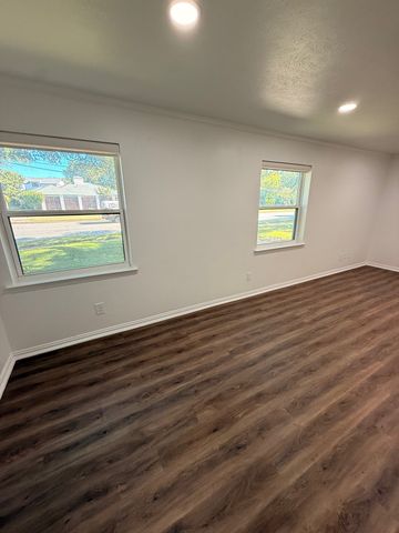 3933 Inwood Road 1023, Dallas, TX 75209