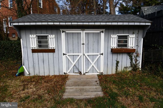 9325 LONG BRANCH PKWY, Silver Spring, MD 20901