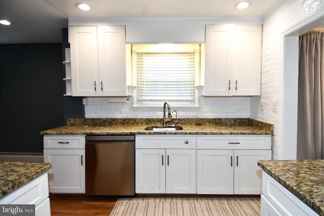 9325 LONG BRANCH PKWY, Silver Spring, MD 20901