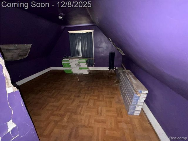 24 W James Street, River Rouge, MI 48218