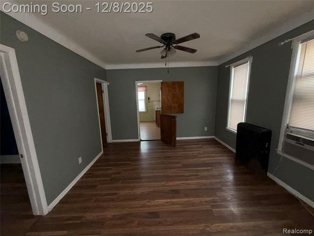 24 W James Street, River Rouge, MI 48218