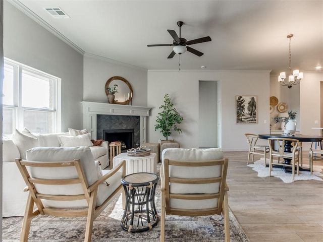 11700 SW 15th Terrace, Yukon, OK 73099