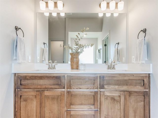 11700 SW 15th Terrace, Yukon, OK 73099