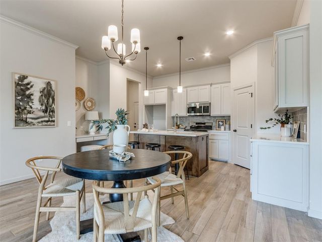 11700 SW 15th Terrace, Yukon, OK 73099