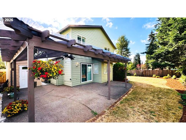 11531 SHELBY ROSE Dr, Oregon City, OR 97045