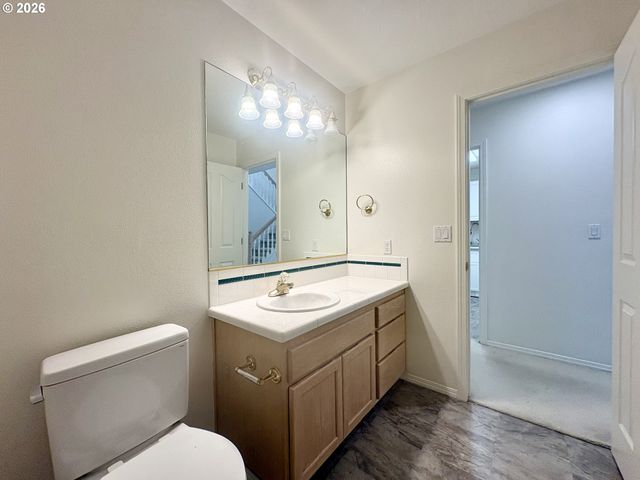 11531 SHELBY ROSE Dr, Oregon City, OR 97045