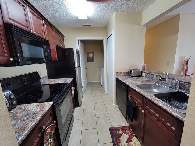 3705 SW 27TH STREET 1016, Gainesville, FL 32608