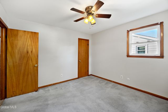 2078 Rensselaer Avenue, Rotterdam, NY 12303