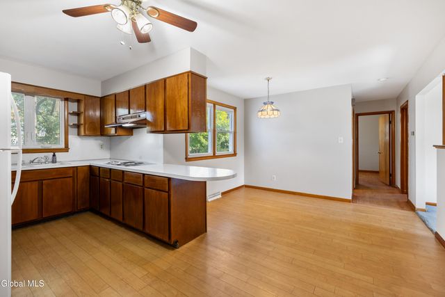 2078 Rensselaer Avenue, Rotterdam, NY 12303