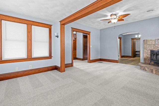 228 Chatham Street, Janesville, WI 53548