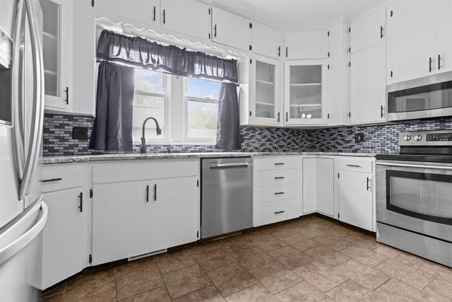 228 Chatham Street, Janesville, WI 53548