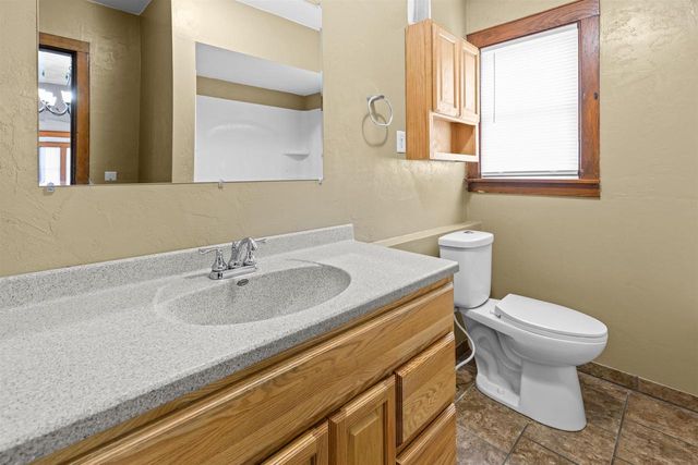 228 Chatham Street, Janesville, WI 53548