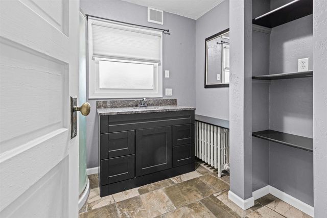 228 Chatham Street, Janesville, WI 53548