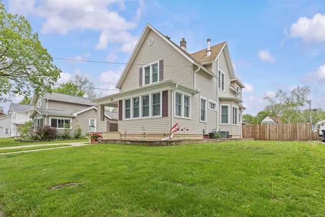 228 Chatham Street, Janesville, WI 53548