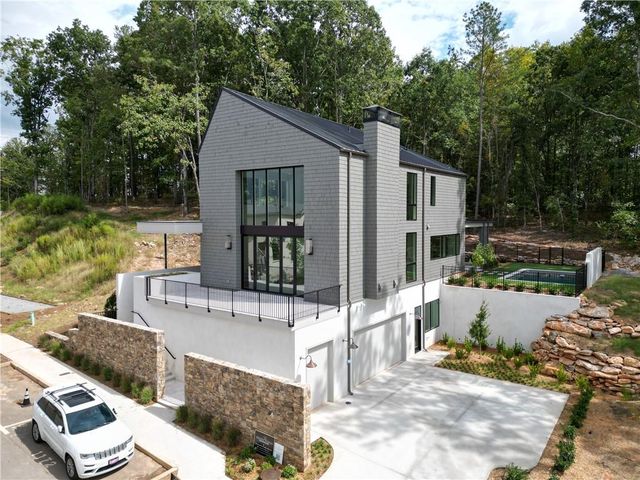 1171 Lupo Loop, Chattahoochee Hills, GA 30268