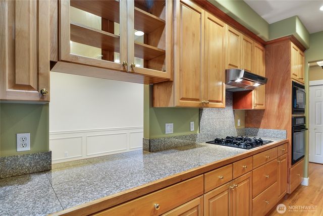 7216 Harrow Place, Arlington, WA 98223