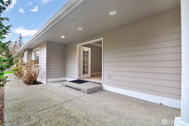 7216 Harrow Place, Arlington, WA 98223