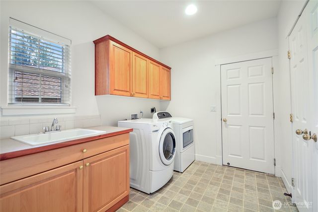 7216 Harrow Place, Arlington, WA 98223