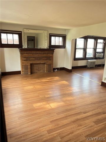 81 Concord Drive, Cheektowaga, NY 14215